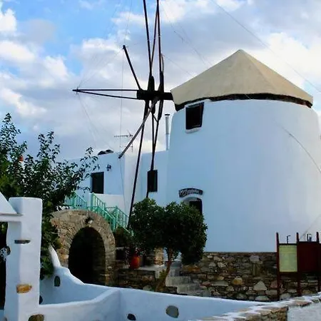 Maison Cycladique Au Coeur D' Agkairia Дом отдыха *